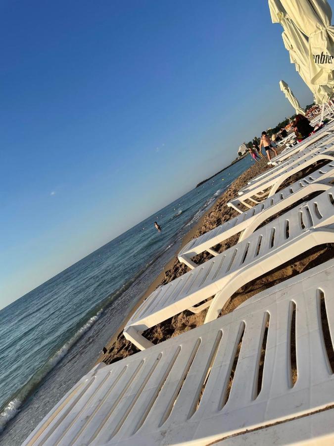 Veral Vedere La Mare كوستِنيست المظهر الخارجي الصورة