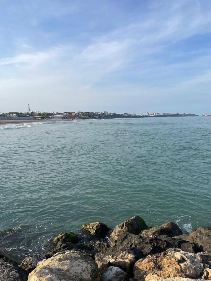 Veral Vedere La Mare كوستِنيست المظهر الخارجي الصورة